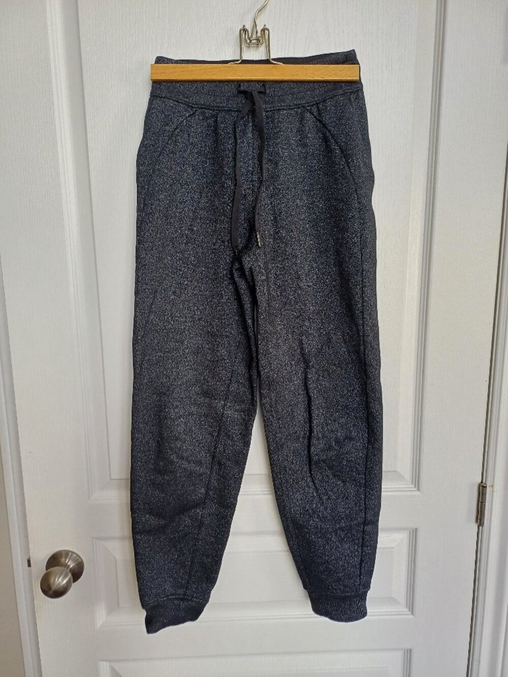 Size 2 Lululemon Scuba Jogger Black Shimmer